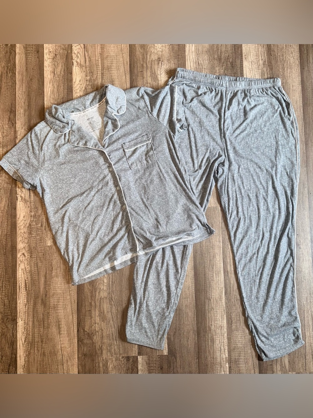 Nine West 🩶🩶🩶 Soft Ribbed Gray Pajama Set - XL